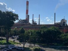 Reforma da máquina 4, da Sylvamo, busca garantir a máxima performance