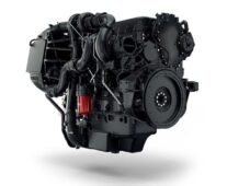 Motor com turboalimentação de dois estágios permite troca de óleo a cada 600 horas