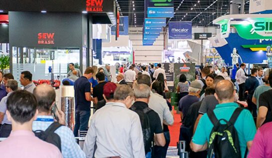 Crescimento acelerado de um show de novidades e tecnologia