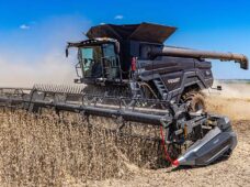 Nova colheitadeira possibilita aumento de 10% na produtividade