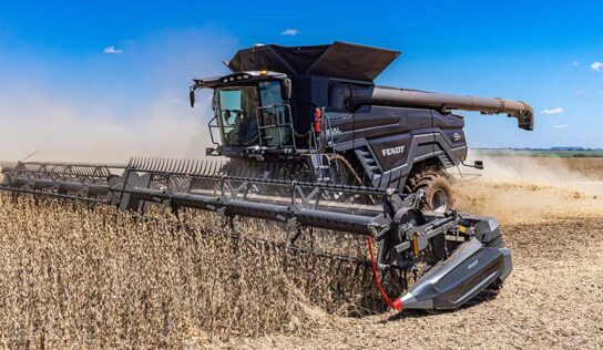 Nova colheitadeira possibilita aumento de 10% na produtividade