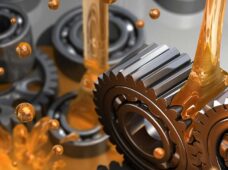 Lubrificantes e graxas são imprescindíveis a máquinas e equipamentos