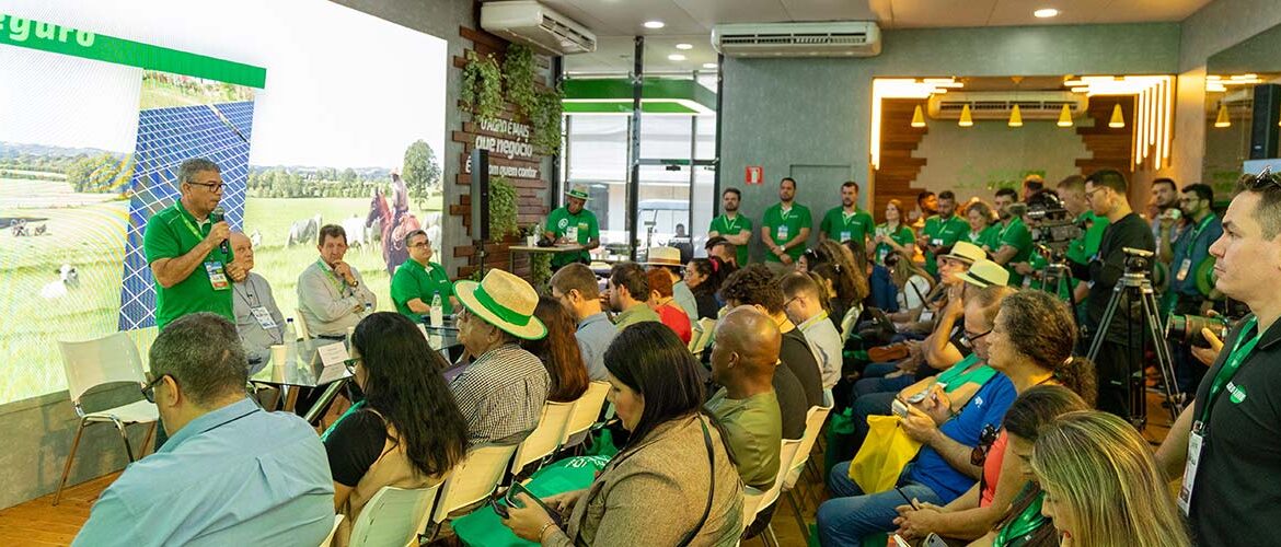Pioneirismo e proximidade ao produtor determinam sucesso do Sicredi no agro
