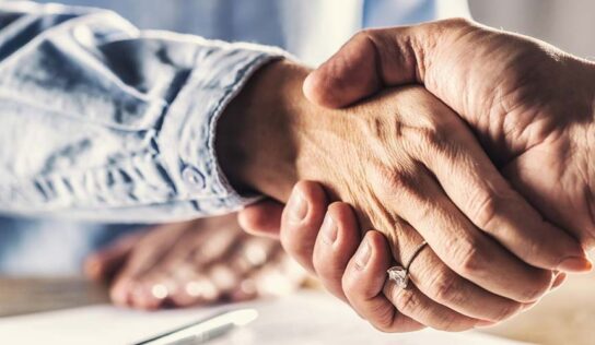 Banco CNH apoia produtor rural com soluções na Agrishow 2025