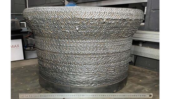 Belgo Arames e Laprosolda produzem a peça metálica mais pesada já impressa em tecnologia MADA no Brasil