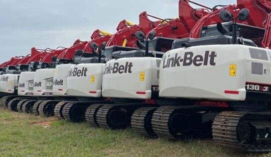 Link-Belt Excavators celebra a marca de mil escavadeiras vendidas no Brasil