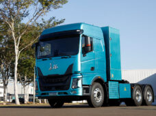 Montadora inicia testes no Brasil com caminhão a hidrogênio para mercado nacional