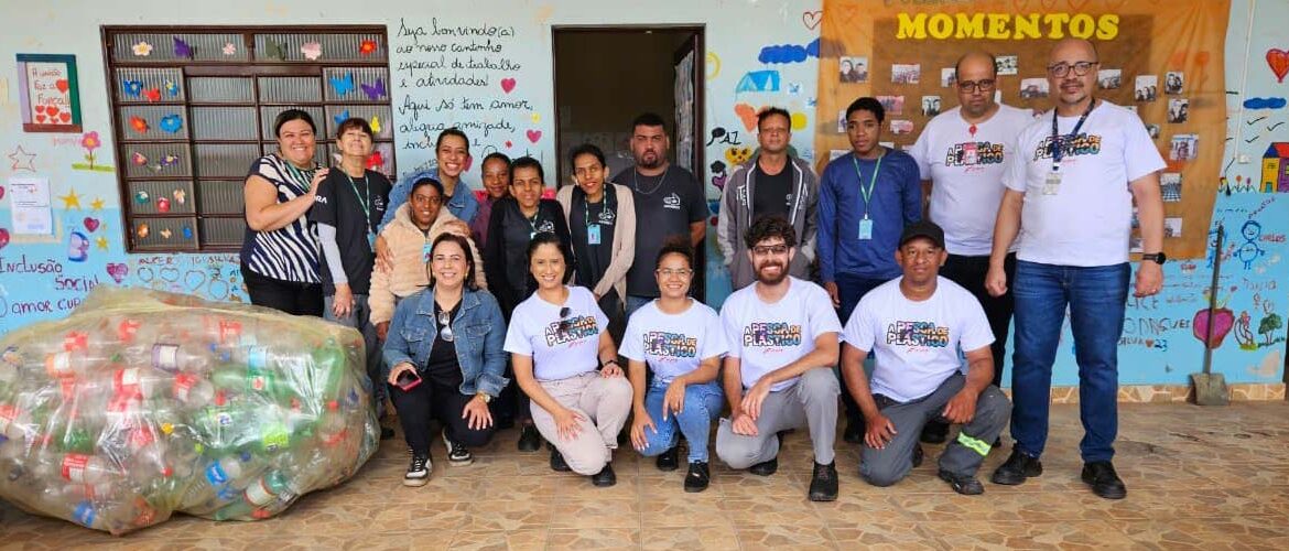 Fabricante de motores recolhe garrafas pet para reutilização, em Sete Lagoas