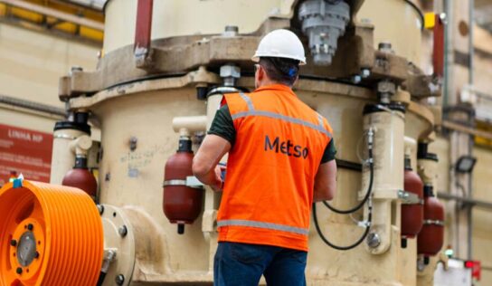 Processamento em áreas de britagem e serviços complementares Metso otimizam dispobilidade