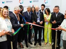 Exposibram 2025 soma 400 estandes e cinco palcos com painéis simultâneos sobre setor mineral em Salvador
