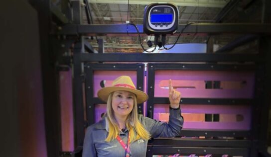 Mulheres apresentam tecnologias em pesagem no AGRO, durante Congresso das Mulheres, em São Paulo