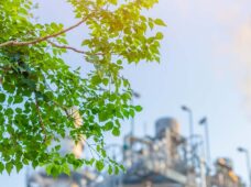 Indústria global se prepara para uma nova era com mais de 1.000 projetos de transição limpa em andamento