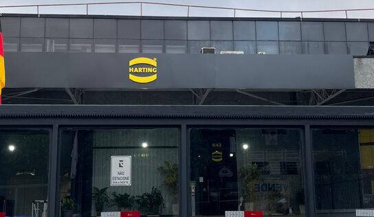 Harting comemora história de sucesso em conectividade industrial