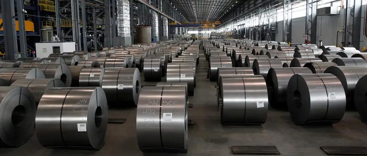 Avanço das importações e retração da produção nacional marcaram o desempenho do setor de aço em 2025