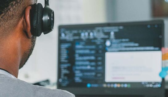 Da produção à gestão, informações impulsionam eficiência, reduzem desperdícios e ampliam a competitividade do setor têxtil