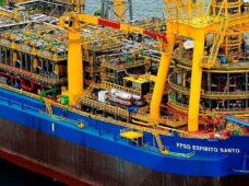 Shell amplia participação em campos do pré-sal