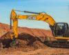 JCB lança escavadeiras hidráulicas e expande presença no mercado