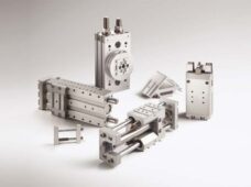 Artigo: Sistema V-Lock e robôs colaborativos