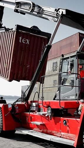 Nova linha de movimentadores de contêineres atende a infraestrutura logística