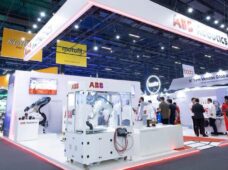 Futuro da manufatura autônoma é destaque da ABB Robotics