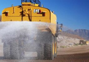 Sotreq traz tecnologia para otimizar controle de poeira na mineração