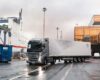 Volvo lança serviço que reduz velocidade de caminhões em áreas restritas