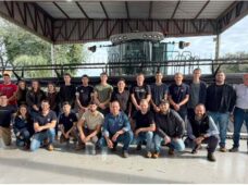 AGCO e IFFAR lançam curso inédito para formação de especialistas em colheitadeiras