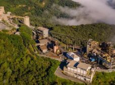 AngloGold Ashanti trata de rastreabilidade do ouro, fechamento de minas e inovação