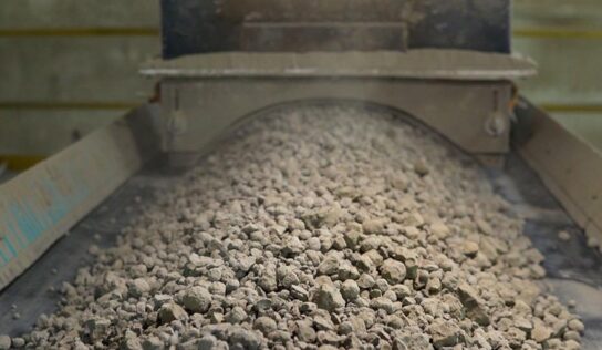 Mineradoras estimulam indústria de máquinas e equipamentos e vice-versa